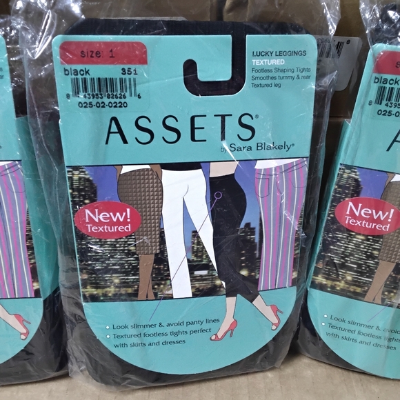 LOT OF 3 ASSETS SPANX TEXTURED FOOTLESS SHAPING TIGHTS / LEGGINGS SIZE 1 BLACK - Picture 3 of 7
